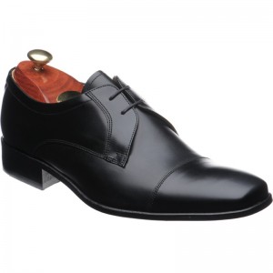 Barker shoes Barker Flex Heywood in Black Calf at Herring Shoes