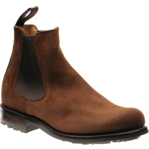 Barnes III B in Snuff Repello Suede