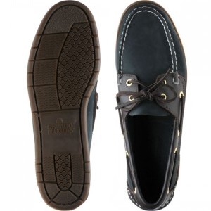 sebago endeavor deck shoes