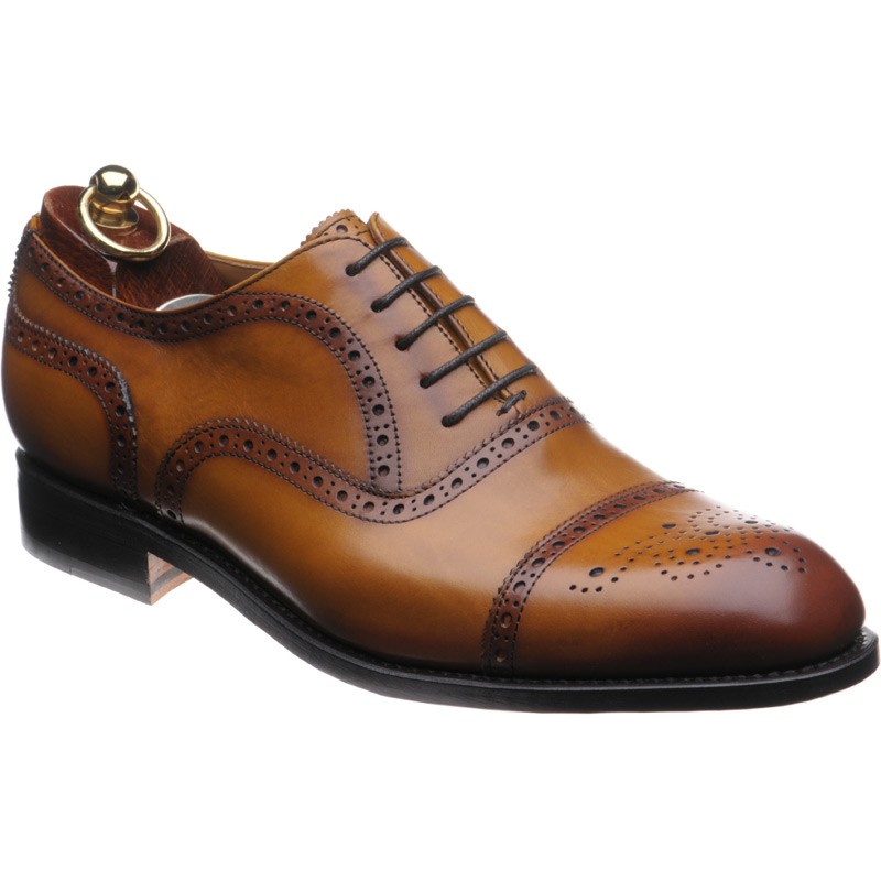 Herring shoes | Herring Classic | Rewe semi-brogues in Tan Calf at ...