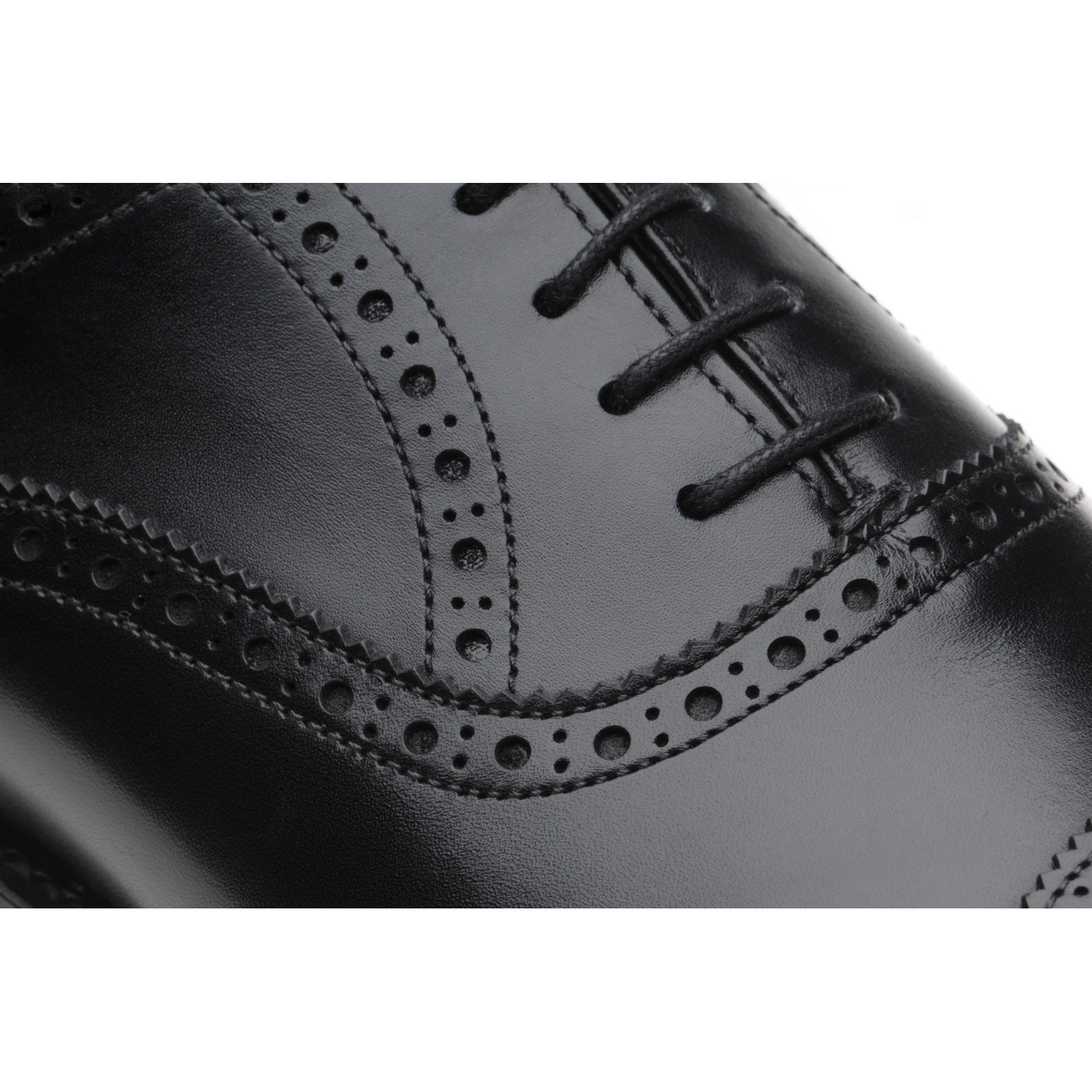 Herring shoes Herring Sale Rewe semibrogues in Black Calf at