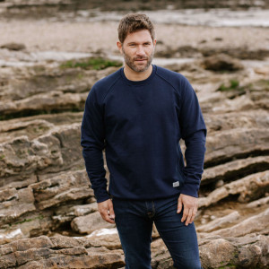 Herring MIE Sweatshirt by Peregrine in Navy