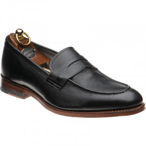 Seaton in Black Calf Grain
