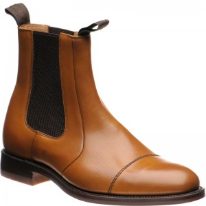 Loake Newbury 2 in Tan Calf