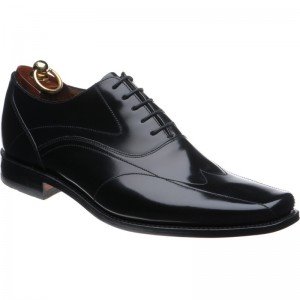 Loake Tyrell in Black Polished