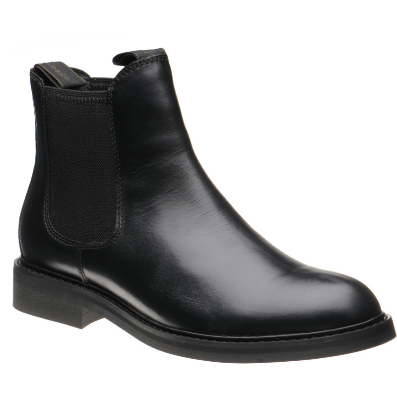 Loake shoes Loake Lifestyle Ducksworth in Black Waxy Calf at Herring Shoes